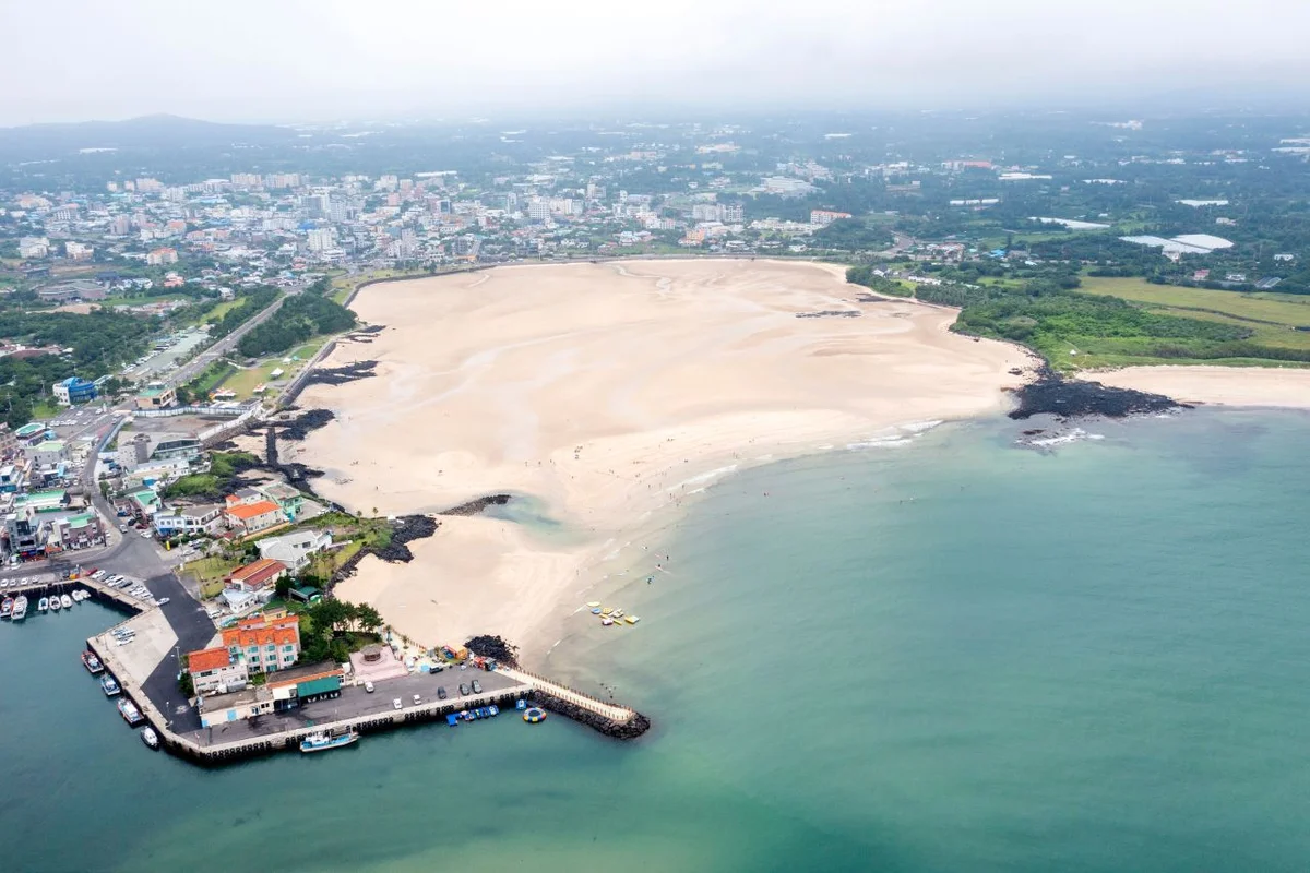 표선 혼자 여행 (출처 : 한국관광공사)